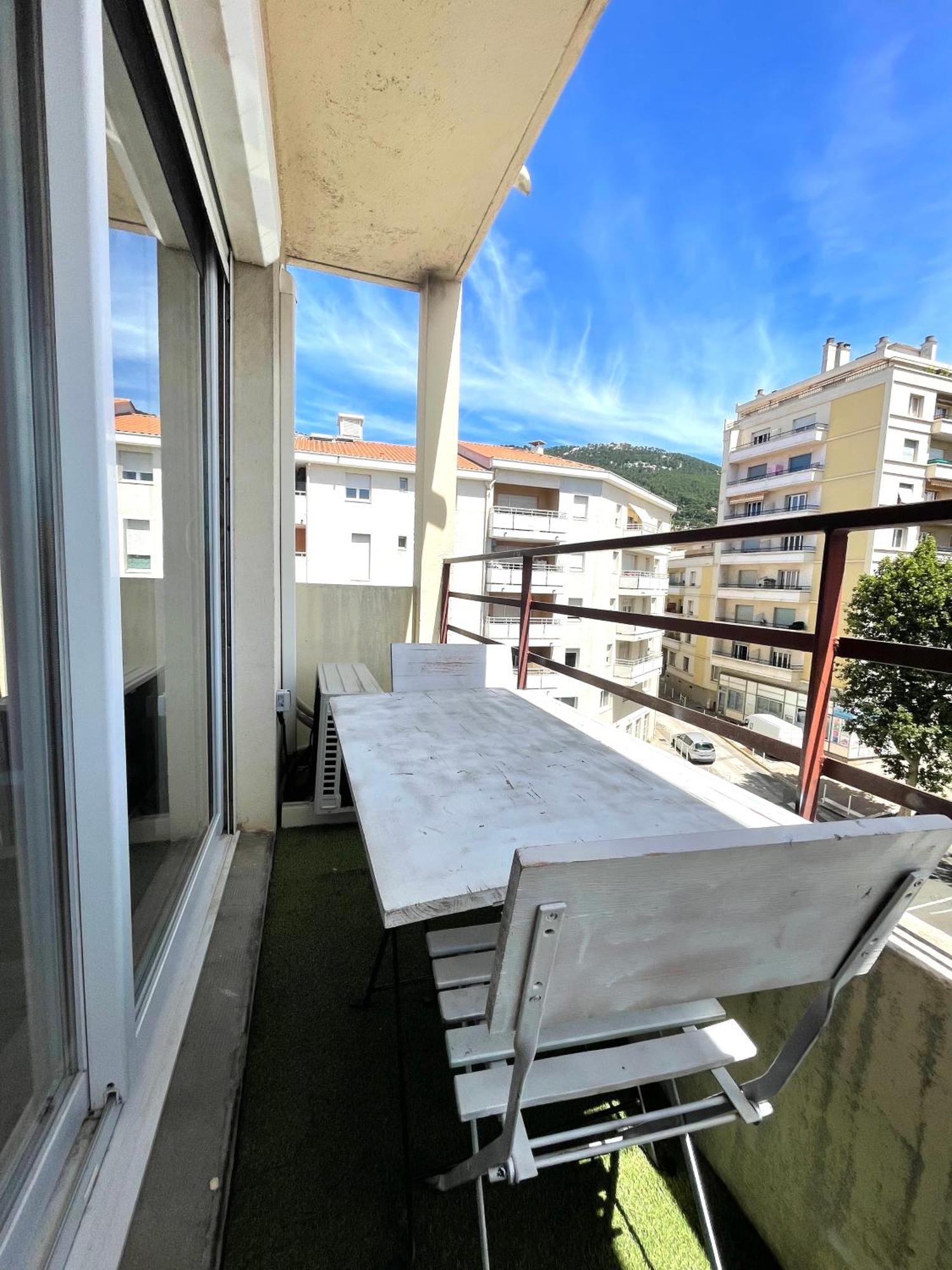 Le Terra-Cota 3 Ch Privees 10' Gare-Port Et Plage, Wfi, Cosy Toulon Exterior photo